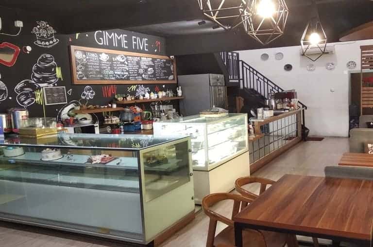 tempat nongkrong di bintaro gimme five cafe